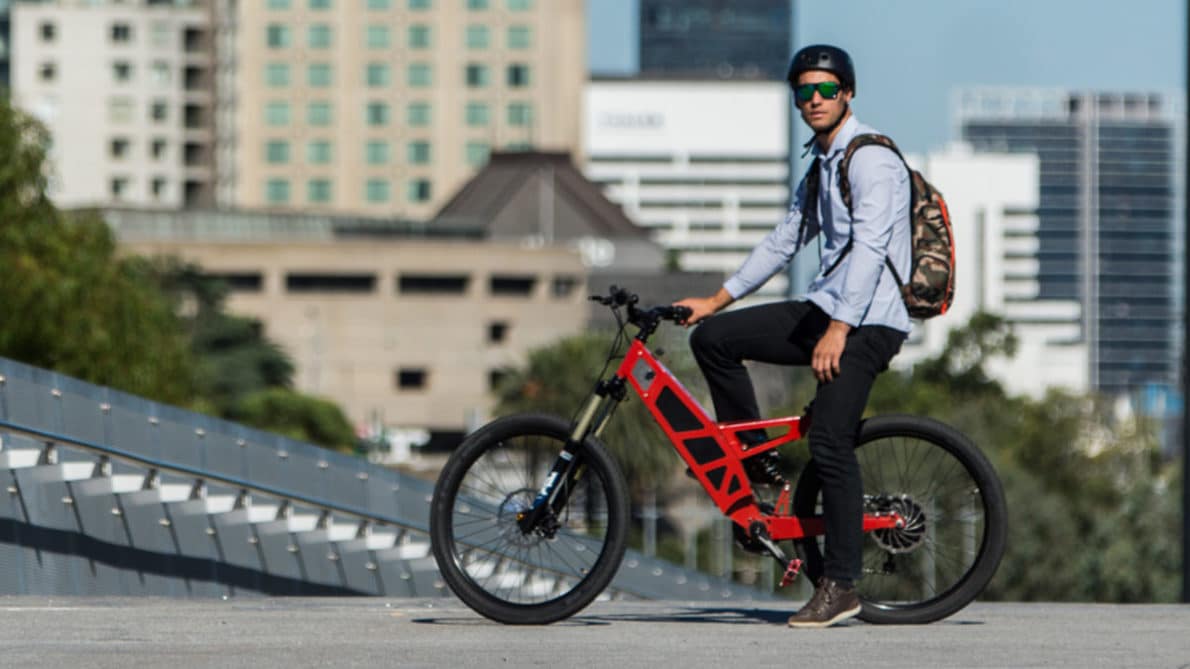 طراحی سایت سورا - آدوا - مزیت دوچرخه برقی در دنیای مدرن 
